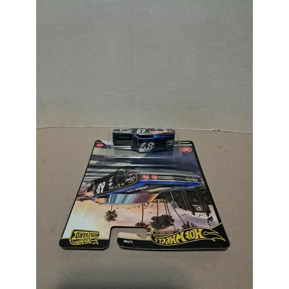 2026 Hot Wheels Premium Boulevard: '69 Ford Torino Talladega Black/Blue ^^